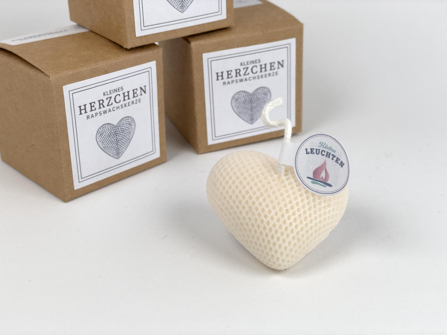 Herzchen-Kerze in Geschenkverpackung