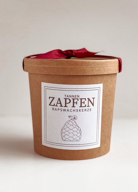 Tannenzapfen verpackt